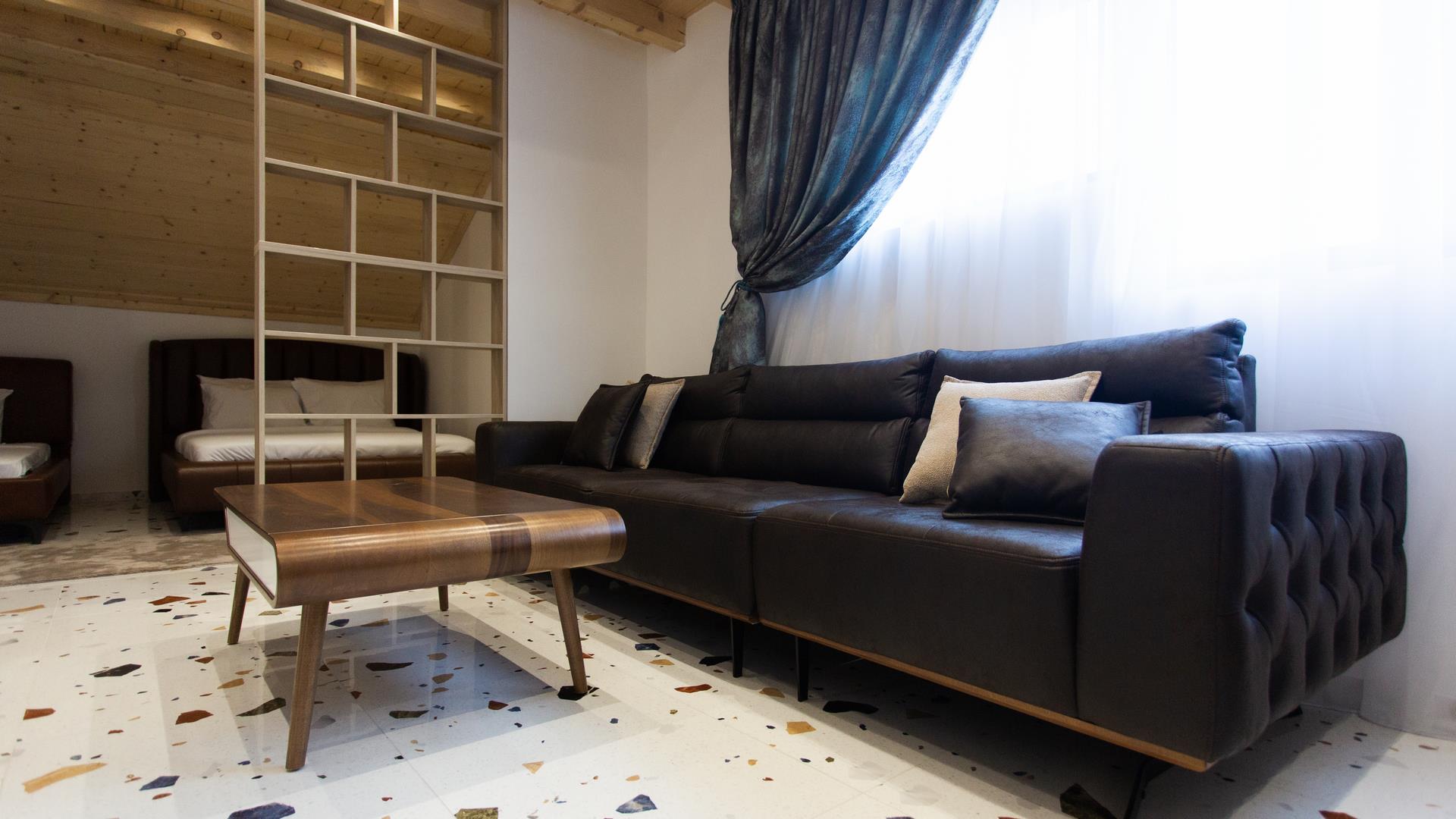 Mountain-Maison-Hotel-Mojkovac-Grand-Apartment (1)