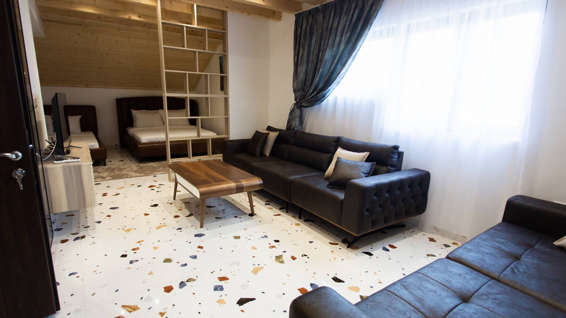 Mountain-Maison-Hotel-Mojkovac-Grand-Apartment (19)