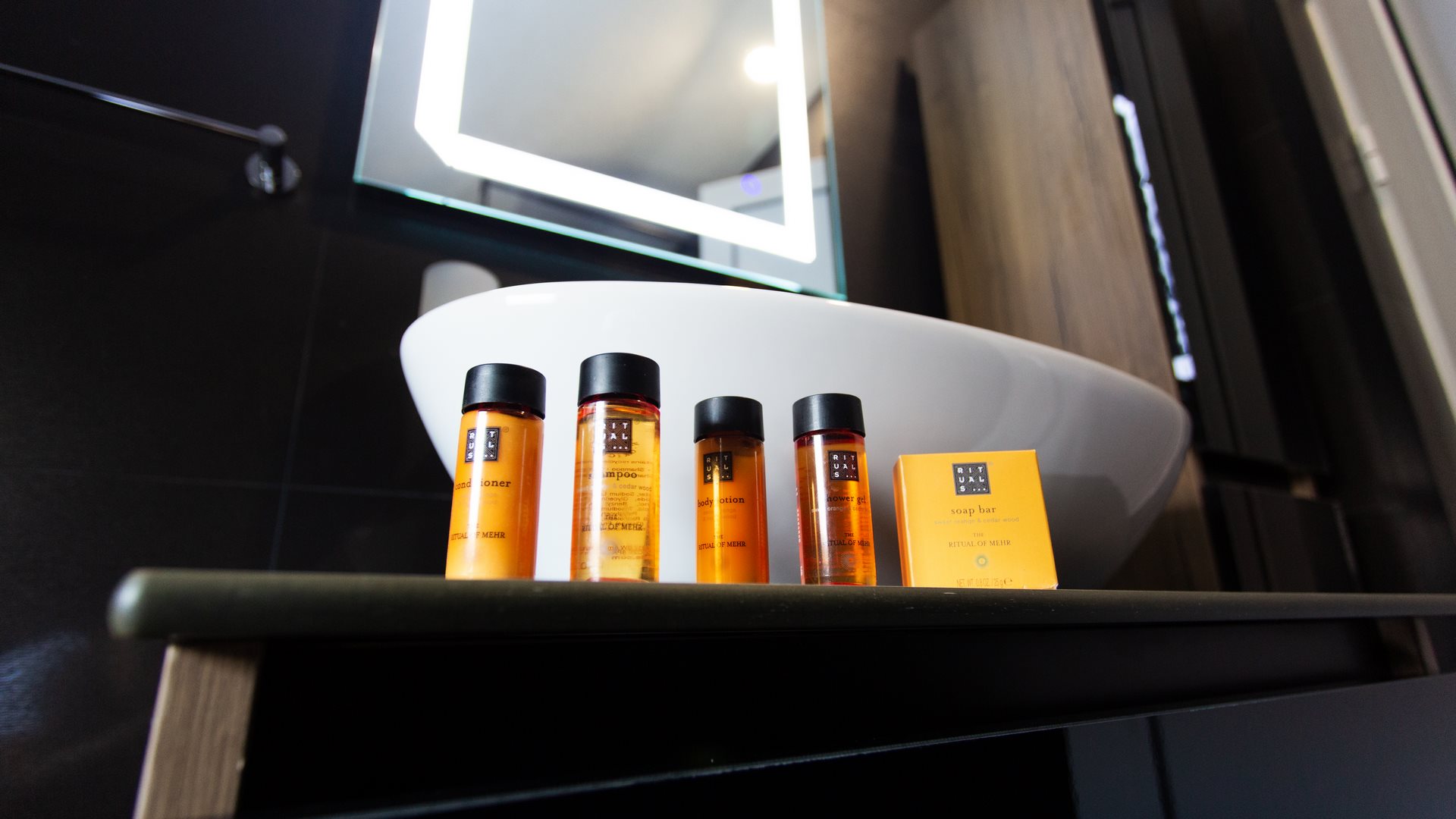 Mountain-Maison-Hotel-Mojkovac-Grand-Apartment (9)