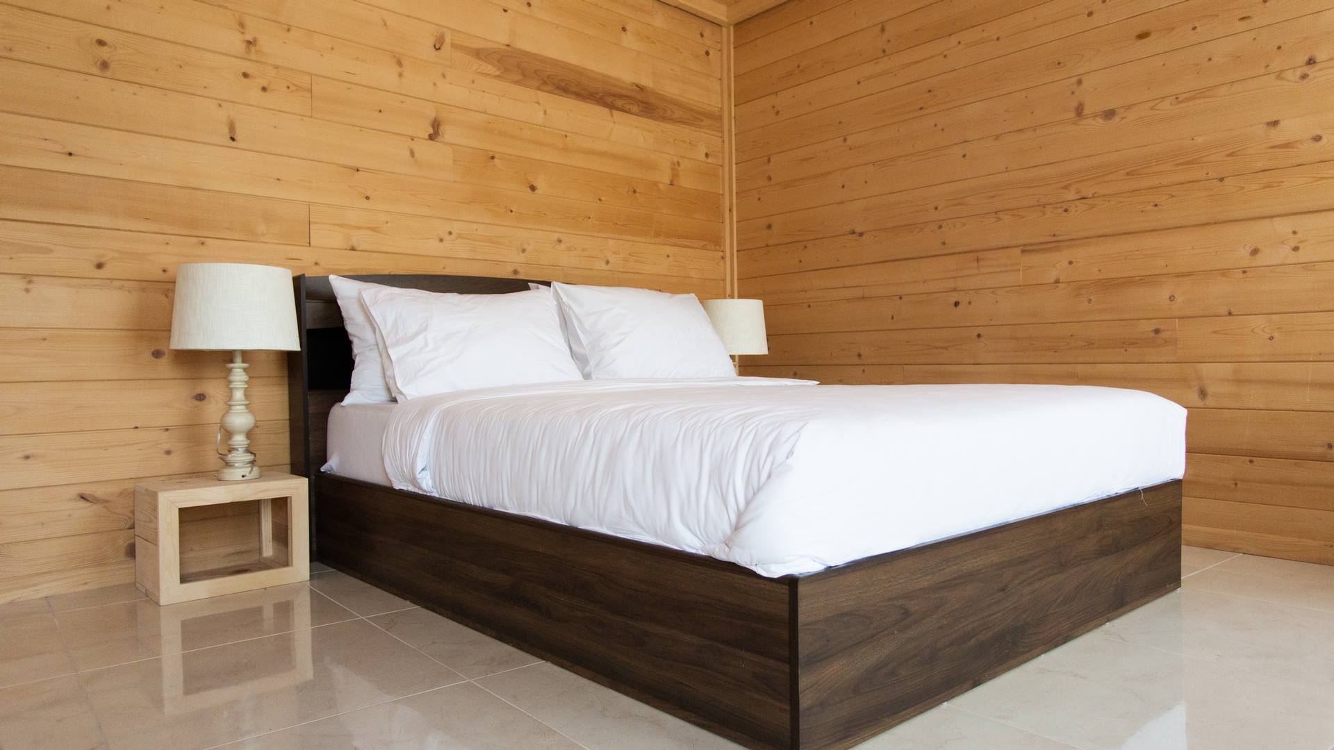 Mountain-Maison-Hotel-Mojkovac-Queen-Room (1)