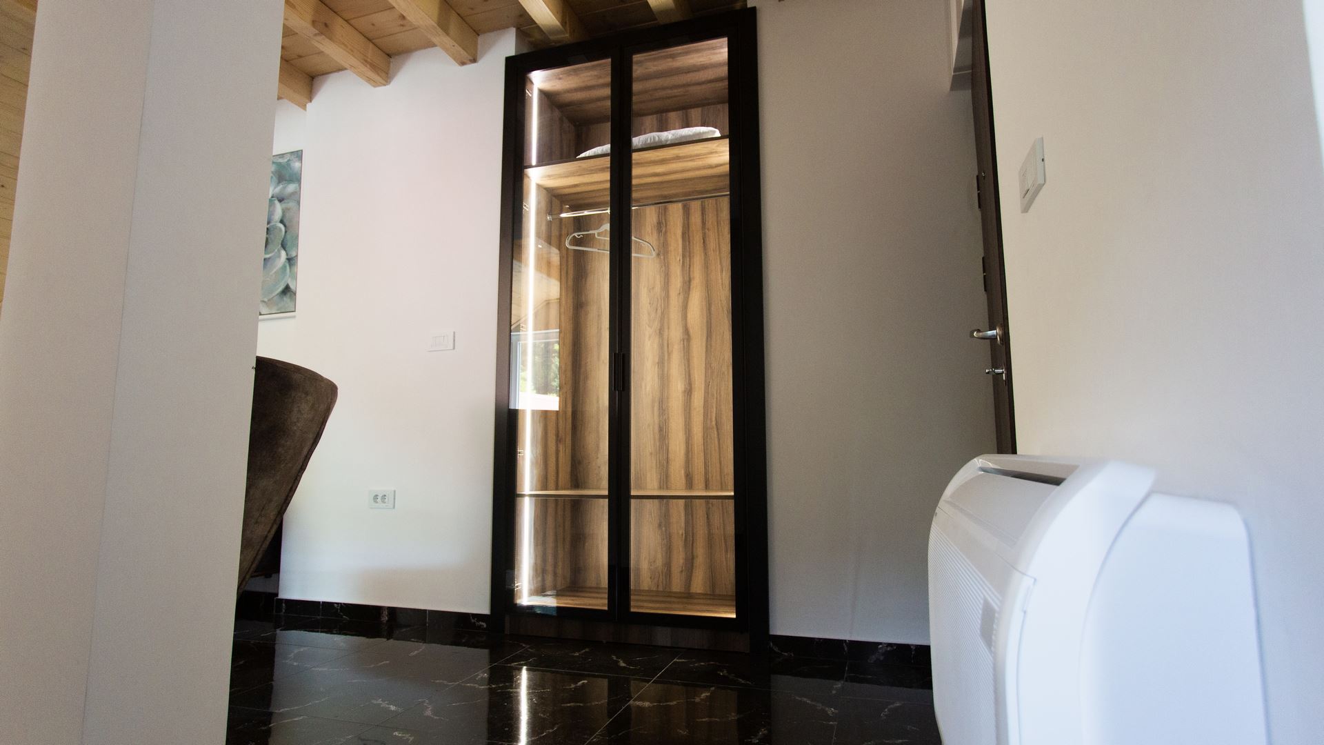 Mountain-Maison-Hotel-Mojkovac-Executive-One-Bedroom-Apartment (5)